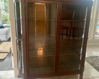 Beautiful antique mahogany curved glass cabinet (one piece of broken glass)