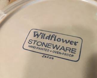 Kitchen- Large Amount, Enough for two Sets