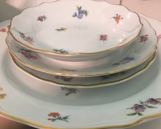 Dining Room- 12 Place Setting China Set, Germany