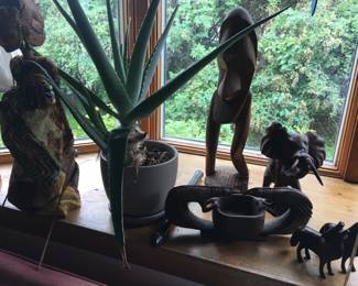 Living Room- Wood Carvings, Large Variety and Amount