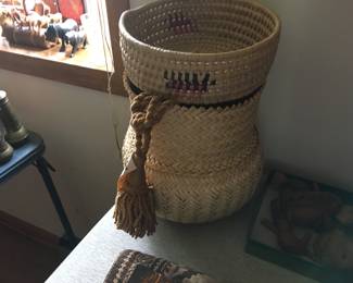 Living Room and Family Room-Many Baskets Available