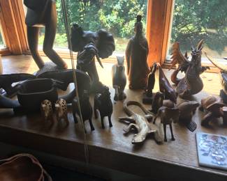 Living Room- Wood Figurines, Animals, Bowls, Sea Animals Overview