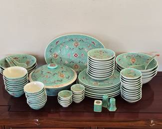 Vintage Chinese large dish set