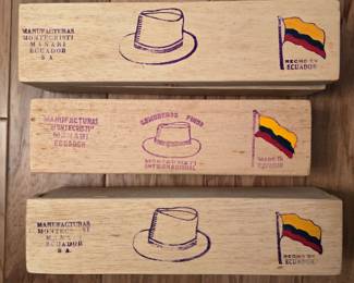 Balsa wood Panama hat boxes