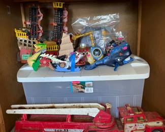 Looks like pirate ship, toys, rescue heroes