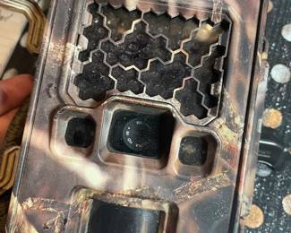 this camera is collectible   comes with this underwater case  