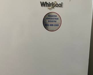 upright  frost free freezer   very nice and clean 