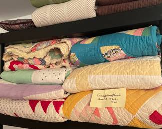 vintage old family quilts - 