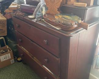 Dresser, wooden crafts, lamps