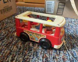 Fisher price mini bus with all the original people 