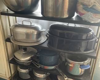 Baking ware, cooking ware, pot and pans 