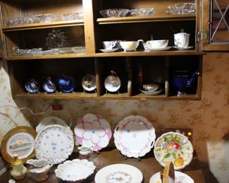 Fine china tea cups, porcelain plates