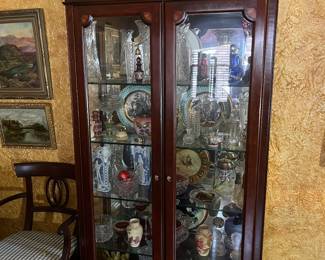 Great curio cabinet 