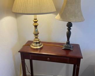 Small Entryway Table And Two Lamps