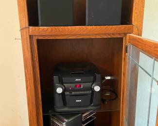 RCA 3Disc Stereo With Two Speakers And A CD Tower