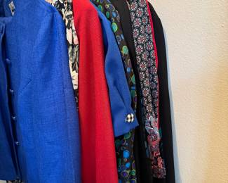 Women's clothing in sizes 16-18. 