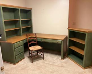 Distressed Desk Bookshelf 