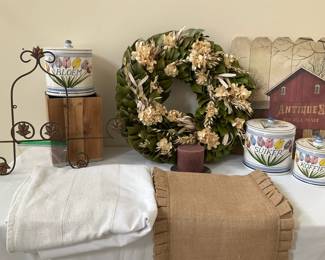 Farmhouse Living Home 