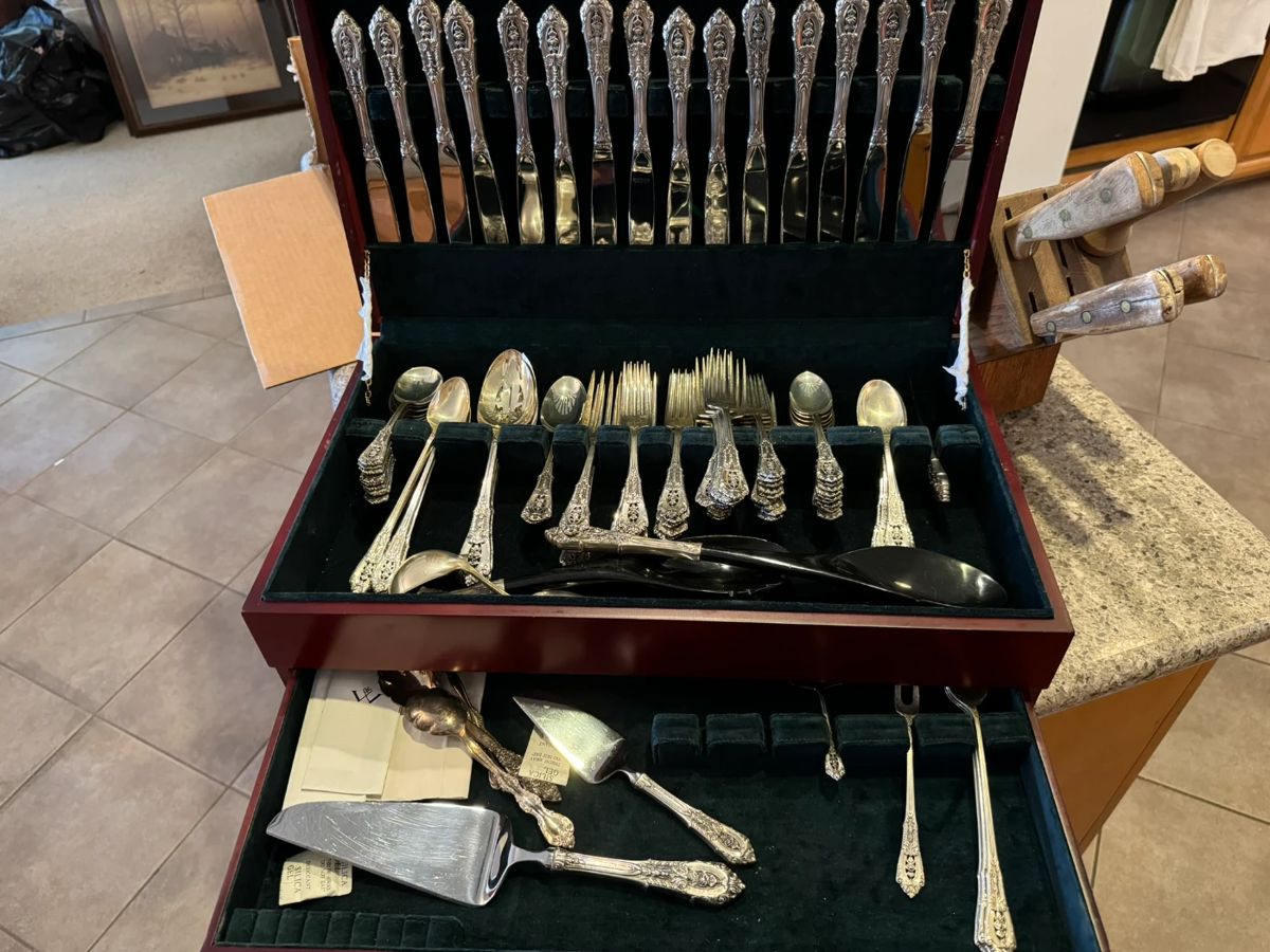 Sterling silver 'Rose Point' by Wallace