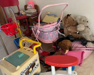 Children's toys galore!