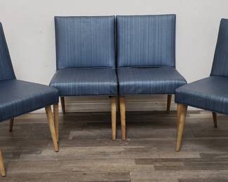 Lot # : 56 - 4 Vintage dining chairs
