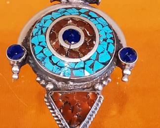 Lot # : 408 - Tibetan handmade pendant with turquoise, coral
