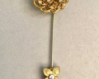 Lot # : 613 - Vintage faux gold and diamond hat/lapel pin
