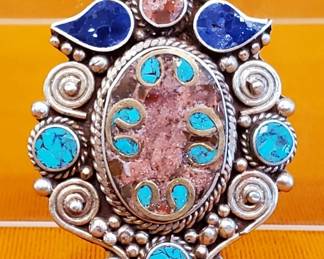 Lot # : 405 - Tibetan handmade pendant with turquoise, coral
