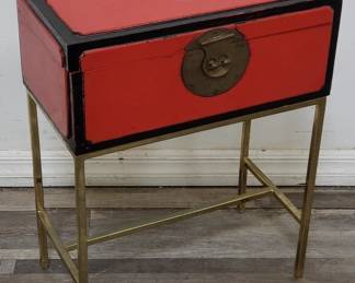 Lot # : 257 - Asian lacquered wood box on metal stand
