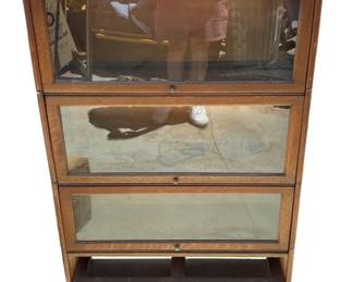 Lot # : 236 - Vintage lawyer's wood bookcase
