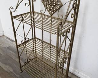 Lot # : 103 - Vintage foldable baker's rack
