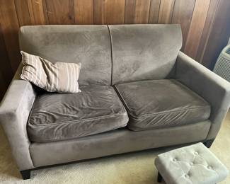 loveseat