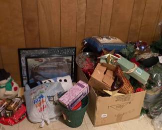 Mystery Lot Assorted Christmas Decorations More 