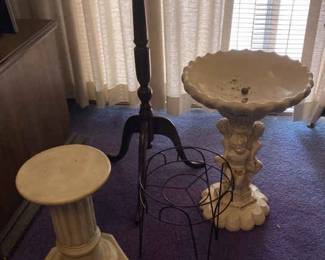 Assorted Pedestal Stands Bird Bath 