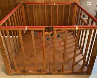 Vintage 1950s Abbott Baby Toddler Playpen W Built In Toys 