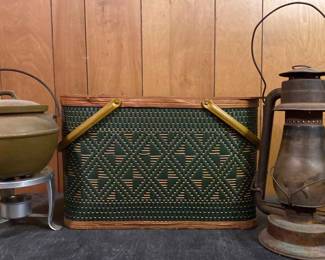 Vintage 70s MCM Hawkeye Burlington Picnic Basket  Vintage Outdoor Items