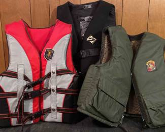 Vintage Adult Size Life Vest Jackets Stearns, Americas Cup 