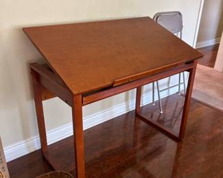 Desk/Drafting Table - Use it flat or Raise it up