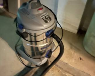 Like New Shop Vac