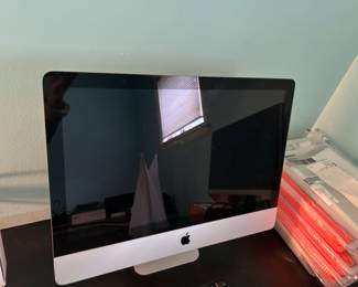Apple Monitor