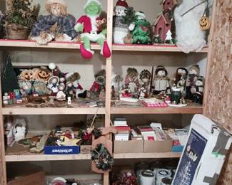 Lots of Holiday Decor!