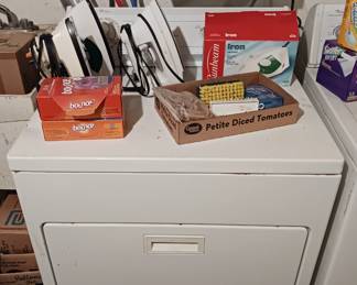 Whirlpool  Electric Dryer! Works Great! 