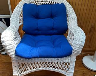 Vtg. white wicker chair