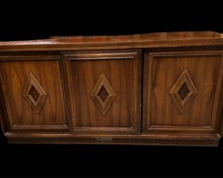 MCM - Buffet cabinet