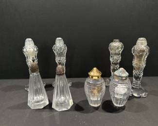 Vtg. salt and pepper shakers