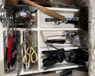 Kitchen utencils