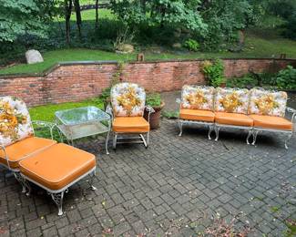 Woodard outdoor furniture