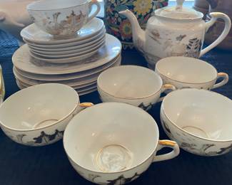 Kutani  Gold "Geisha girl "Tea Luncheon set