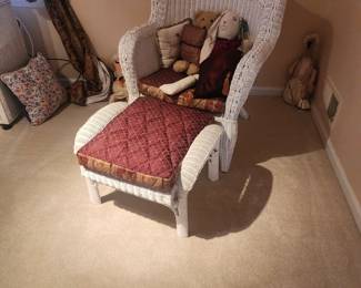 Rattan Chair w Ottoman $125