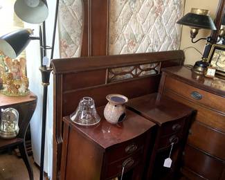 This full size bed matches the dresser and also has matching nightstands. Check out the 3-way floor lamp! Works great!